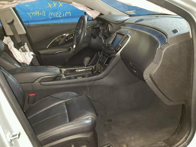 1G4GE5G35FF284112 - 2015 BUICK LACROSSE P SILVER photo 5