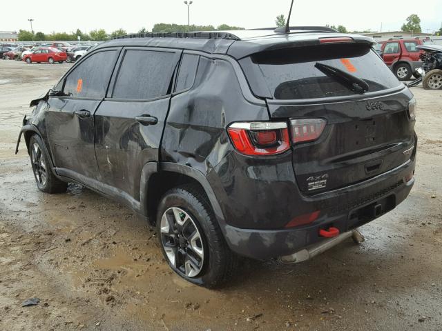 3C4NJDDB8HT632006 - 2017 JEEP COMPASS TR BLACK photo 3