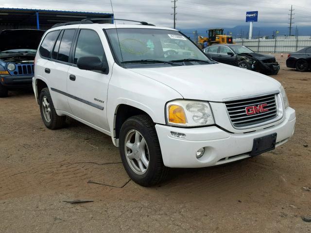 1GKDT13S662150272 - 2006 GMC ENVOY WHITE photo 1