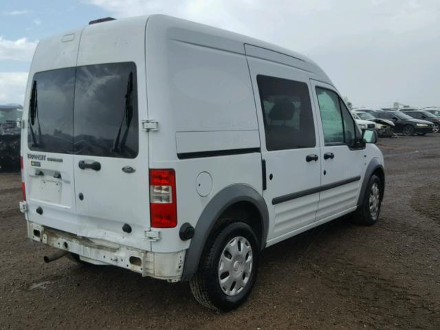 NM0LS6BN0AT020233 - 2010 FORD TRANSIT CO WHITE photo 4