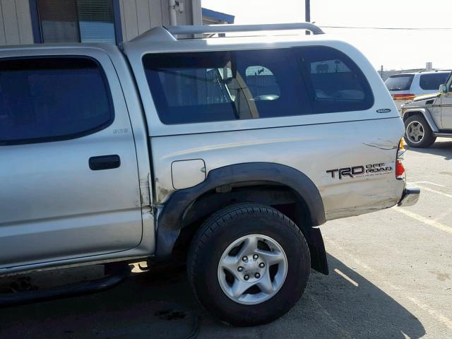 5TEGN92N12Z123628 - 2002 TOYOTA TACOMA DOU SILVER photo 9