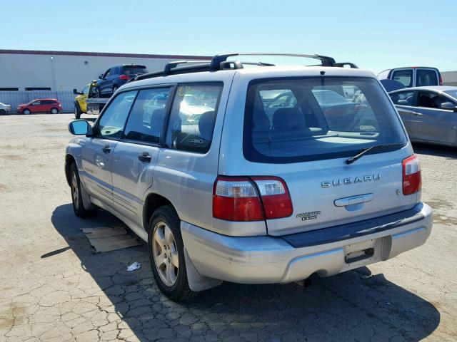 JF1SF65672H712586 - 2002 SUBARU FORESTER S 银色 照片 3