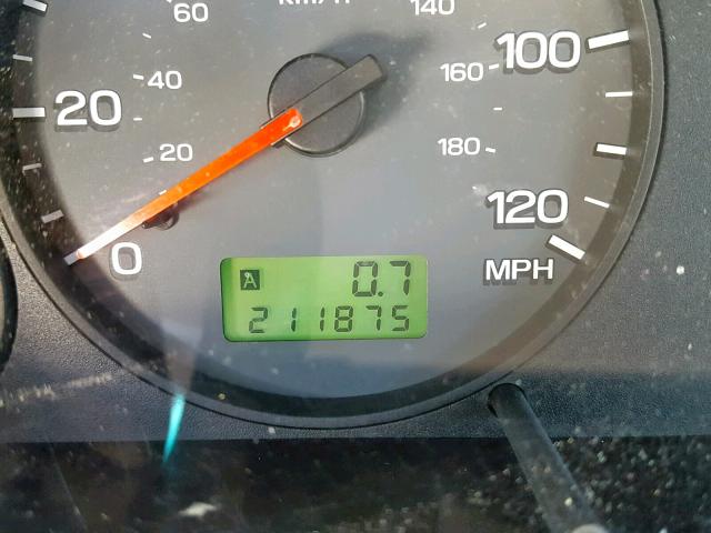 JF1SF65672H712586 - 2002 SUBARU FORESTER S 银色 照片 8