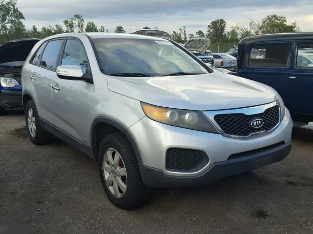 5XYKTCA18BG024455 - 2011 KIA SORENTO BA SILVER photo 1