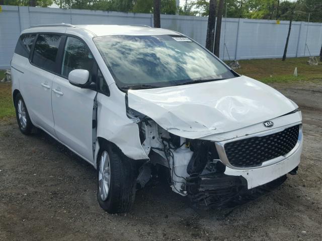 KNDMB5C15H6325927 - 2017 KIA SEDONA LX WHITE photo 1