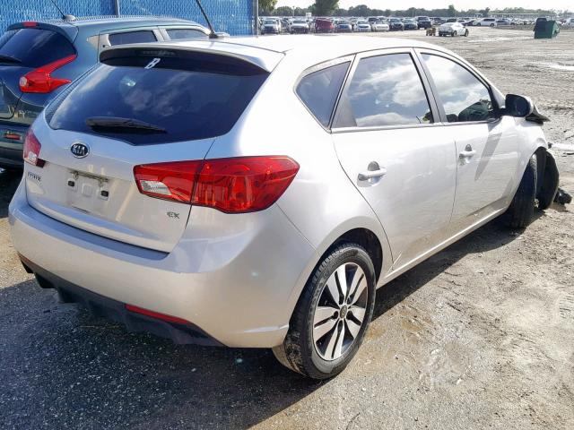 KNAFU5A28D5657100 - 2013 KIA FORTE EX SILVER photo 4