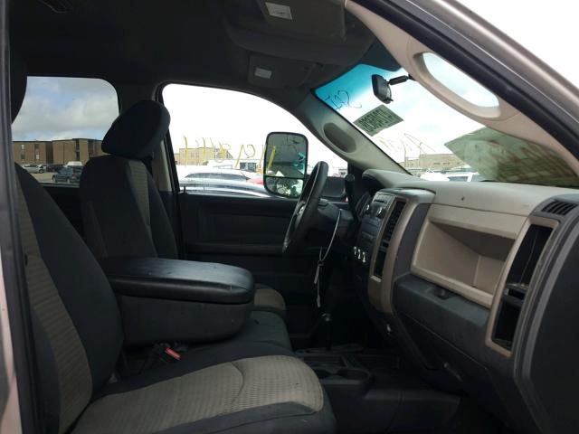 3C6UD5HL7CG285031 - 2012 DODGE RAM 2500 S ვერცხლისფერი ფოტო 5