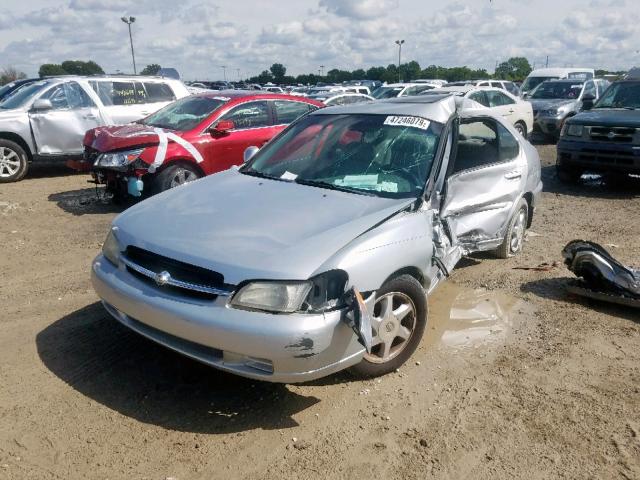 1N4DL01D1XC231952 - 1999 NISSAN ALTIMA XE SILVER photo 2