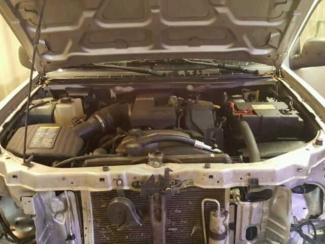 1GCDT33E188205289 - 2008 CHEVROLET COLORADO L TAN photo 7