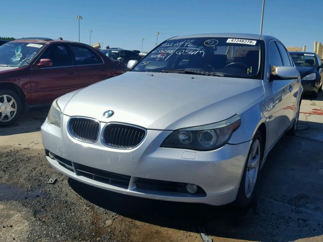 WBANA53535B864962 - 2005 BMW 525 I SILVER photo 2