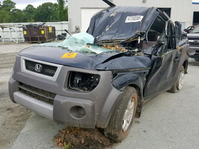 5J6YH18593L021010 - 2003 HONDA ELEMENT EX BLACK photo 2