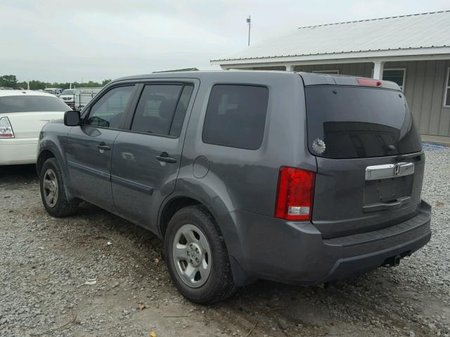 5FNYF38209B019493 - 2009 HONDA PILOT LX GRAY photo 3