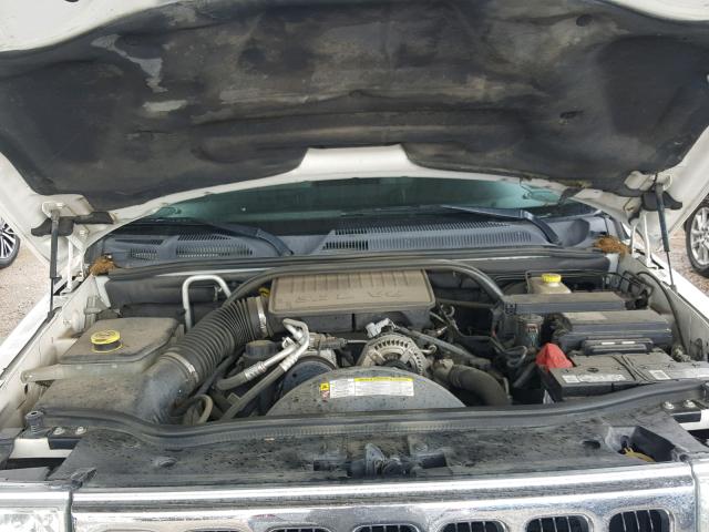 1J8HH48K67C622337 - 2007 JEEP COMMANDER WHITE photo 7