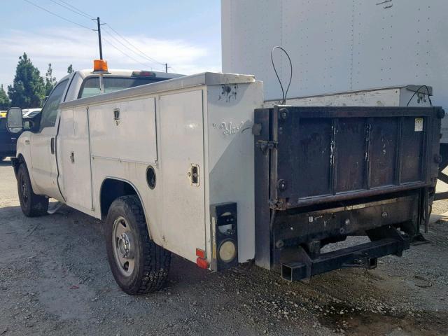 1FDWF34537EB28421 - 2007 FORD F350 SRW S WHITE photo 3