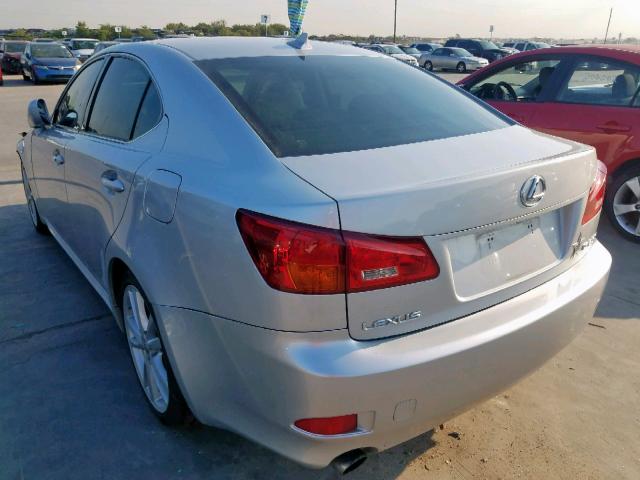 JTHBK262075037519 - 2007 LEXUS IS 250 SILVER photo 3