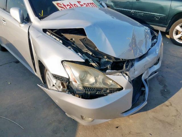 JTHBK262075037519 - 2007 LEXUS IS 250 SILVER photo 9