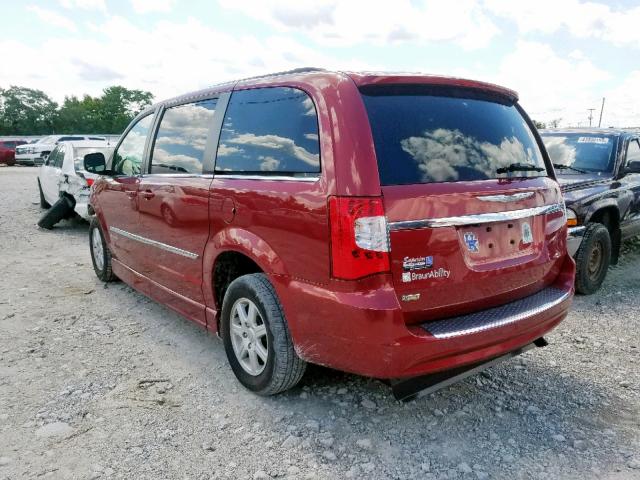 2C4RC1BGXDR657883 - 2013 CHRYSLER TOWN & COU MAROON photo 3