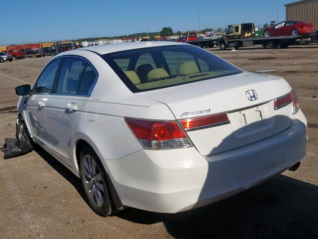 1HGCP2F82BA061964 - 2011 HONDA ACCORD EXL WHITE photo 3