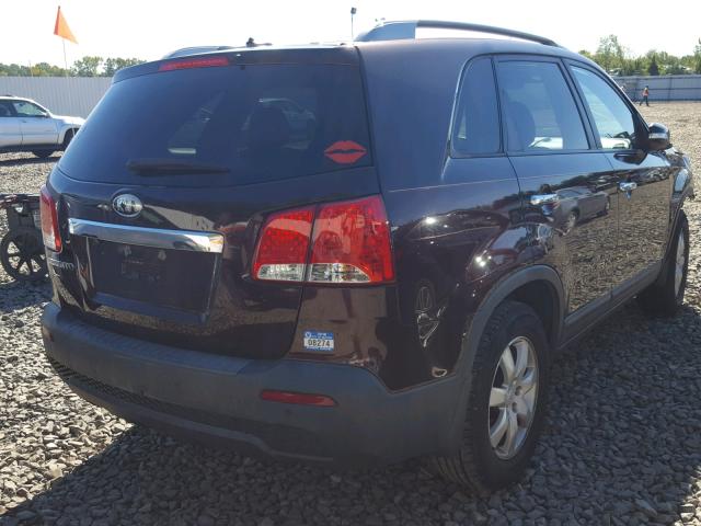 5XYKT3A14BG127310 - 2011 KIA SORENTO BA PURPLE photo 4