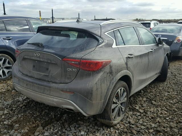 SJKCH5CR3HA017410 - 2017 INFINITI QX30 BASE BROWN photo 4