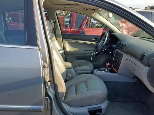 WVWRH63B33P198990 - 2003 VOLKSWAGEN PASSAT GLX 银色 照片 5