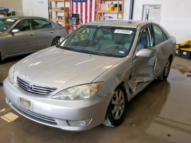 4T1BF30K16U635221 - 2006 TOYOTA CAMRY LE SILVER photo 2