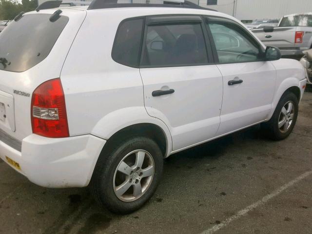 KM8JM12B75U108429 - 2005 HYUNDAI TUCSON GL WHITE photo 4