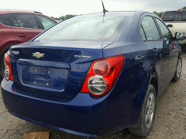 1G1JA5SH9D4232640 - 2013 CHEVROLET SONIC LS 蓝色 照片 4