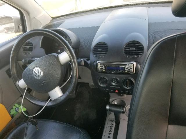 3VWDD21C43M438822 - 2003 VOLKSWAGEN NEW BEETLE ვერცხლისფერი ფოტო 9