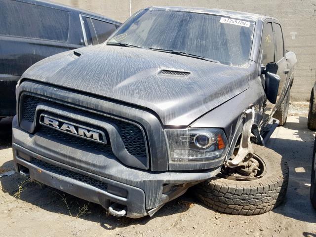 1C6RR6YT3JS160949 - 2018 RAM 1500 REBEL ნაცრისფერი ფოტო 2