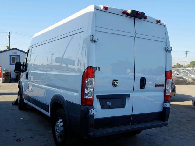3C6TRVCG1JE138655 - 2018 RAM PROMASTER 白色 照片 3