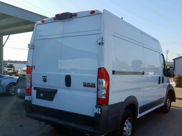 3C6TRVCG1JE138655 - 2018 RAM PROMASTER 白色 照片 4