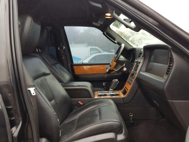 5LMJJ3H5XBEJ01399 - 2011 LINCOLN NAVIGATOR BLACK photo 5