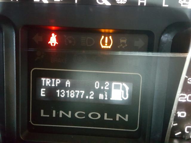 5LMJJ3H5XBEJ01399 - 2011 LINCOLN NAVIGATOR BLACK photo 8