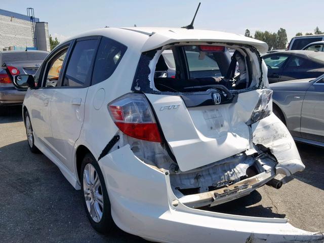 JHMGE8H45AS015121 - 2010 HONDA FIT SPORT WHITE photo 3