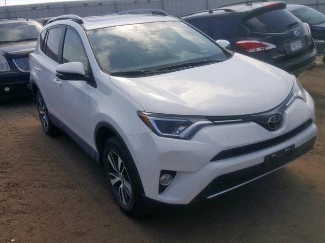 JTMRFREVXJJ718004 - 2018 TOYOTA RAV4 ADVEN WHITE photo 1