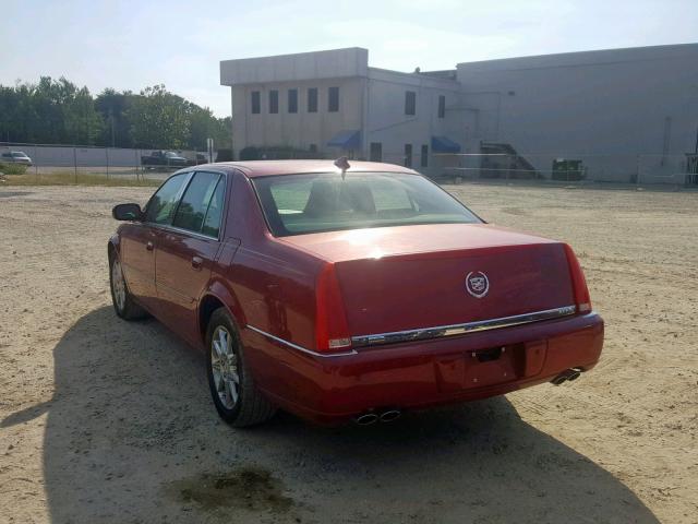 1G6KD5EY6AU128832 - 2010 CADILLAC DTS LUXURY RED photo 3