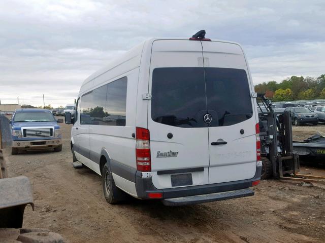 WDAPF1DD5GP323982 - 2016 MERCEDES-BENZ SPRINTER 3 WHITE photo 3