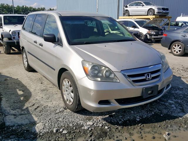 5FNRL38296B018609 - 2006 HONDA ODYSSEY LX SILVER photo 1