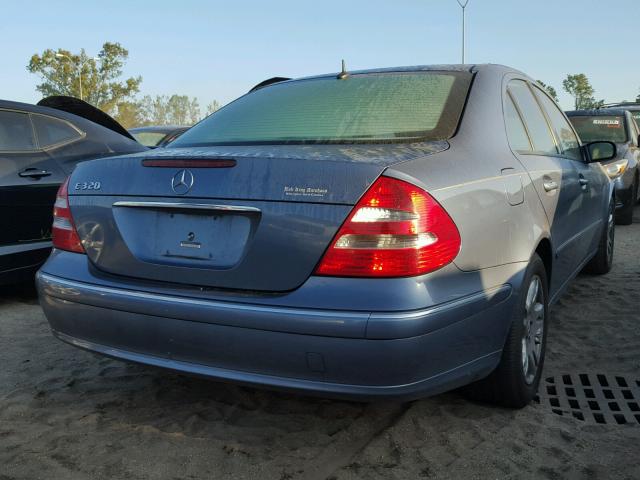 WDBUF65J53A090733 - 2003 MERCEDES-BENZ E 320 BLUE photo 4