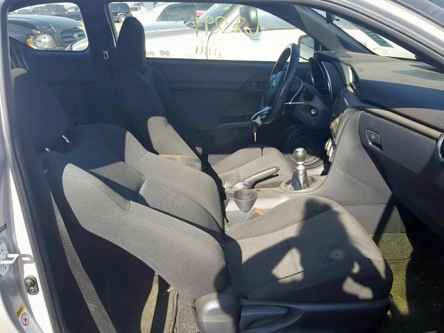 JTKJF5C71D3057331 - 2013 TOYOTA SCION TC 银色 照片 5