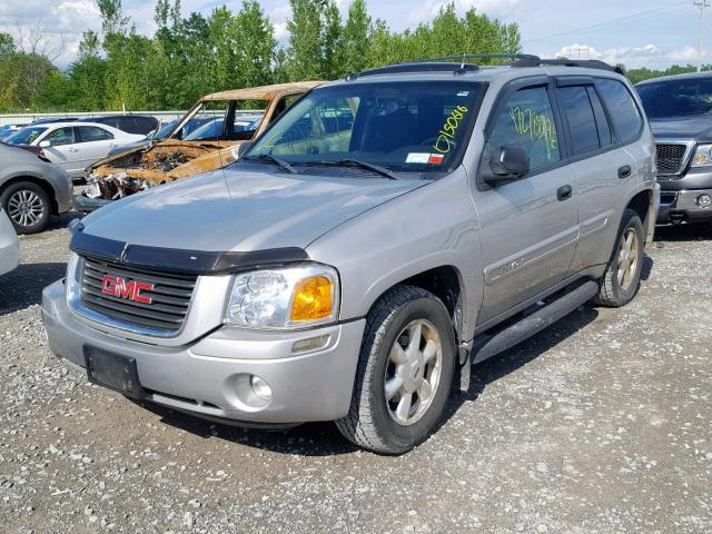 1GKDT13S652202157 - 2005 GMC ENVOY SILVER photo 2