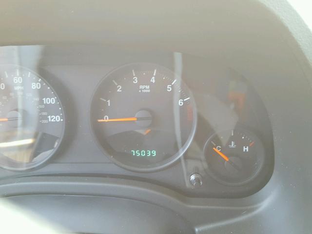 1C4NJDBB9CD662360 - 2012 JEEP COMPASS SP 白色 照片 8