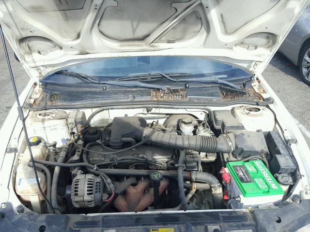 1G1JF5246X7201301 - 1999 CHEVROLET CAVALIER L WHITE photo 7