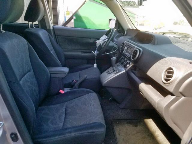 JTLZE4FE4B1118900 - 2011 TOYOTA SCION XB 银色 照片 5