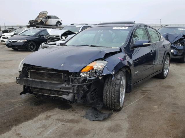 1N4CL21E88C133325 - 2008 NISSAN ALTIMA HYB BLUE photo 2