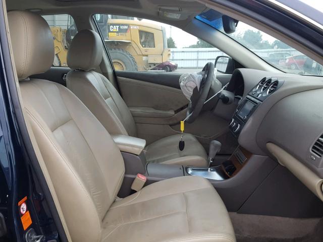 1N4CL21E88C133325 - 2008 NISSAN ALTIMA HYB BLUE photo 5