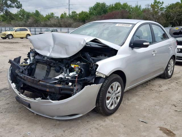 KNAFU4A20A5817542 - 2010 KIA FORTE EX SILVER photo 2