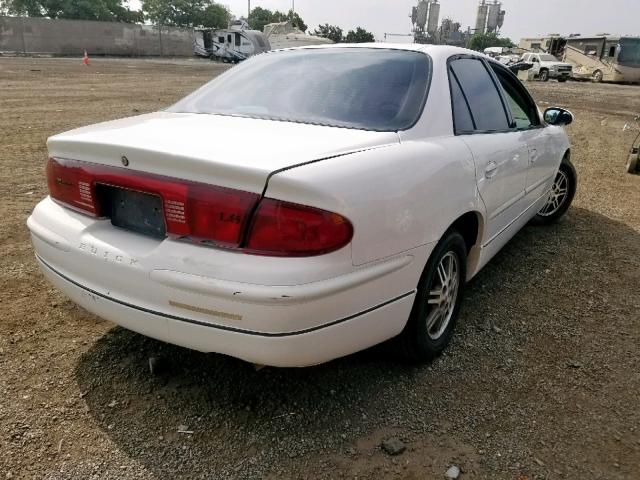 2G4WB52K831141709 - 2003 BUICK REGAL LS WHITE photo 4