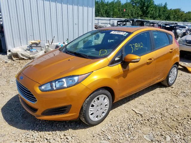 3FADP4EE6GM180011 - 2016 FORD FIESTA SE ORANGE photo 2